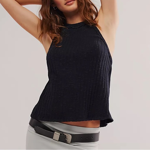 NWTS WE THE FREE TANK (XL) - Picture 1 of 7